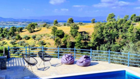4 season Villa Pool Seaview Close to Beach